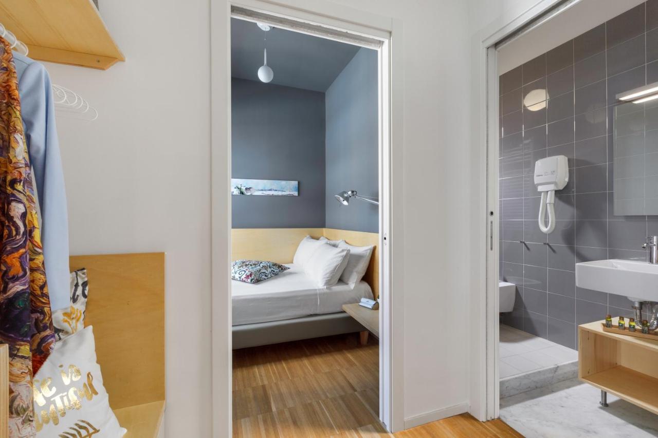 Vivaldo Suite Piazza Dei Martiri - Guest House Neapel Exteriör bild